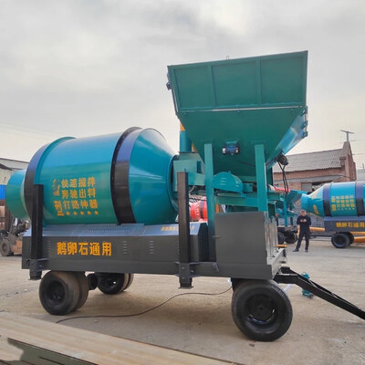 Beli Mixer Beton Muat Sendiri Mixer Beton Poros Ganda Hijau Kapasitas 1000L online manufacture